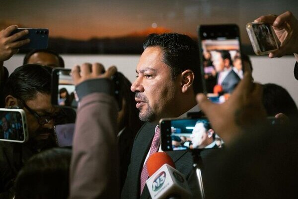 Andrés Villegas aclaró que la posición a la que Ignacio Mier escaló en el Senado no le garantiza la candidatura para la gubernatura