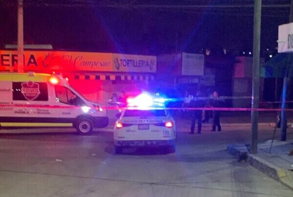 Asesinan a un hombre y dejan malherida a una mujer durante agresión armada en Totimehuacan, Puebla