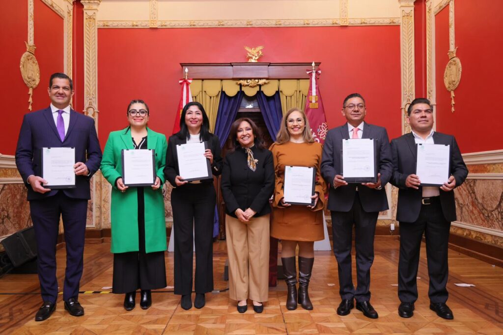 Gobernadora de Tlaxcala, Lorena Cuéllar, concreta cambios en Oficialía Mayor, SIA, Coeprist, CEAVIT y Fomtlax