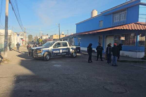 Se realiza un operativo coordinado por fuerzas de seguridad, en la colonia 10 de mayo, en inmediaciones del Mercado Morelos