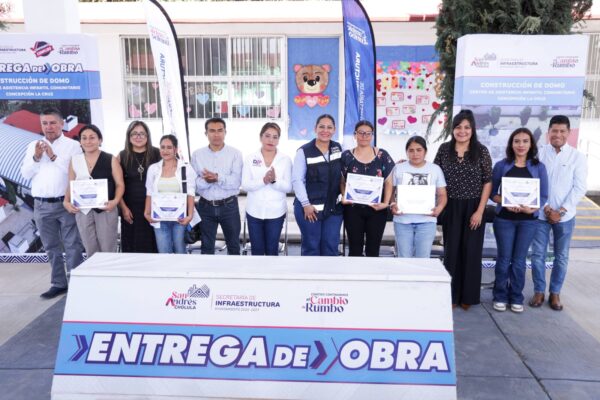 Alcaldesa de San Andrés Cholula, Lupita Cuautle, entrega obra en CAIC de Concepción La Cruz