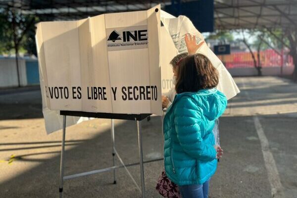 Se busca acabar con la “realeza” o aristocracia legislativa, que integraban familiares, amigos y “favoritos” de los dirigentes partidistas