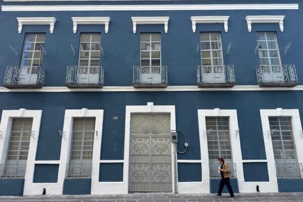 Sube 40% trámites para rehabilitar viviendas del Centro Histórico de Puebla con ventanilla única de INAH