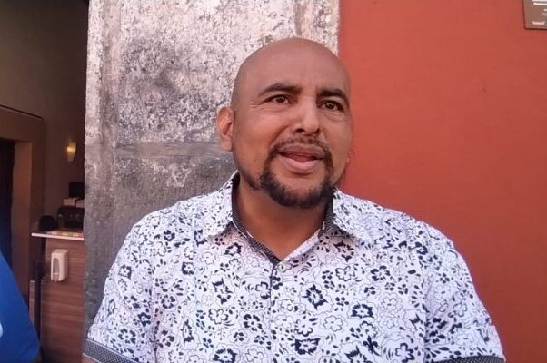 Recibe CDH Puebla a Fernando Juárez Morales, víctima de errores judiciales; promete dar solución a su petición