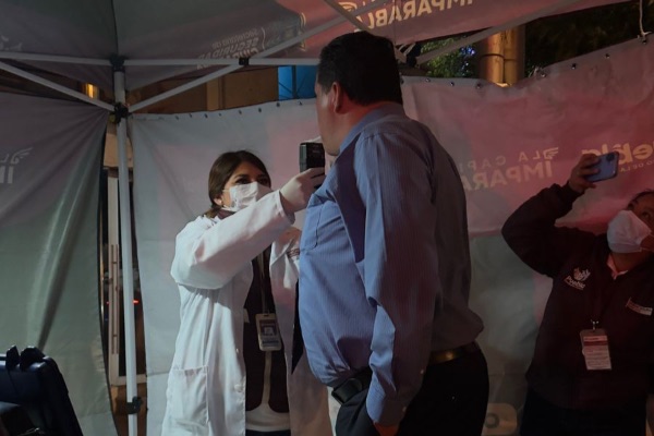 La contralora municipal y personal de la dependencia supervisa los operativos alcoholímetro de la Secretaría de Seguridad Ciudadana de Puebla