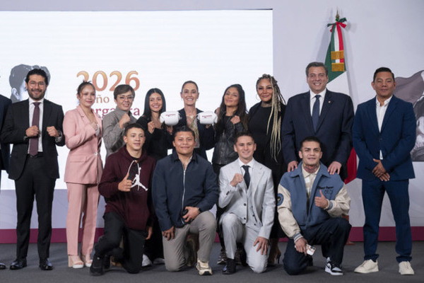 Con el programa Boxeando por la Paz, 5 mil boxeadoras y boxeadores impartirán clases de boxeo, a 100 mil niños y jóvenes de entre 6 y 29 años