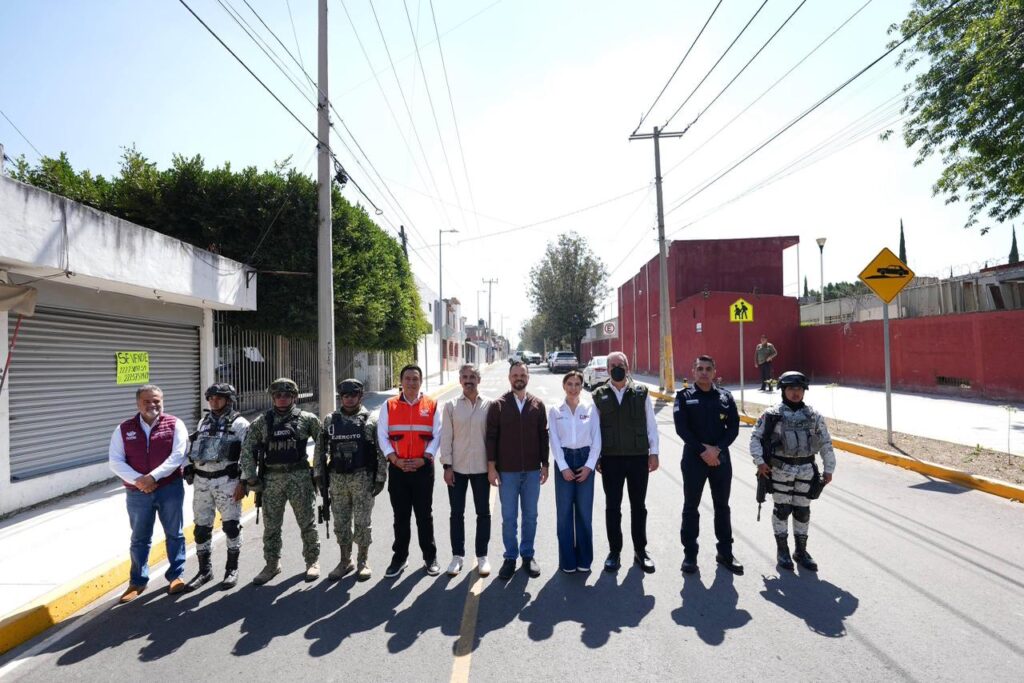 * Con esta estrategia se promueve la transformación del entorno urbano mediante la recuperación integral de espacios públicos en la capital poblana