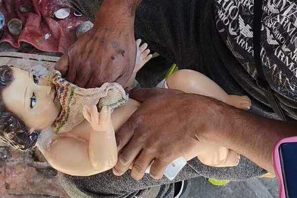 Baja 50% la restauración de Niños Dios en Tehuacán; economía y cambio de creencias impactan oficio