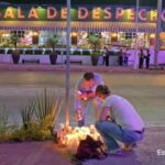 Familia y amigos de Gisele, Joaquín y Emmanuel, acusan criminalización de los jóvenes; colocan veladoras frente a "Sala de Despecho"