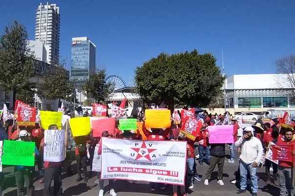 UPVA 28 de Octubre exigió a la Secretaría de Movilidad y Transporte permisos para la operación de taxis colectivos irregulares