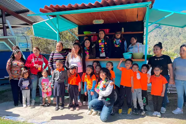 Volkswagen de México y Fundación Merced en conjunto con Manantiales de Justicia A.C. inauguraron la iniciativa Vochito Saludable “Yatziri”