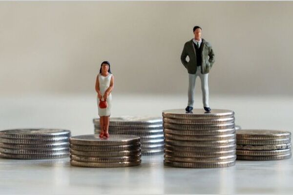 El Observatorio Social del CEEY reporta que hombres sin escolaridad ganan cerca del 45 % más que las mujeres con el mismo nivel educativo