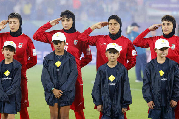 Cinco integrantes de la selección femenina de fútbol iraní recibieron visas humanitarias en Australia tras su eliminación en la Copa Asiática