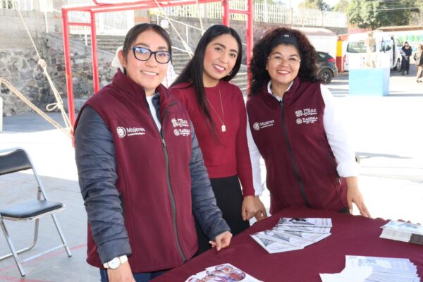 Secretaría de las Mujeres de Tlaxcala acerca servicios integrales con "Brigada contra la Violencia"