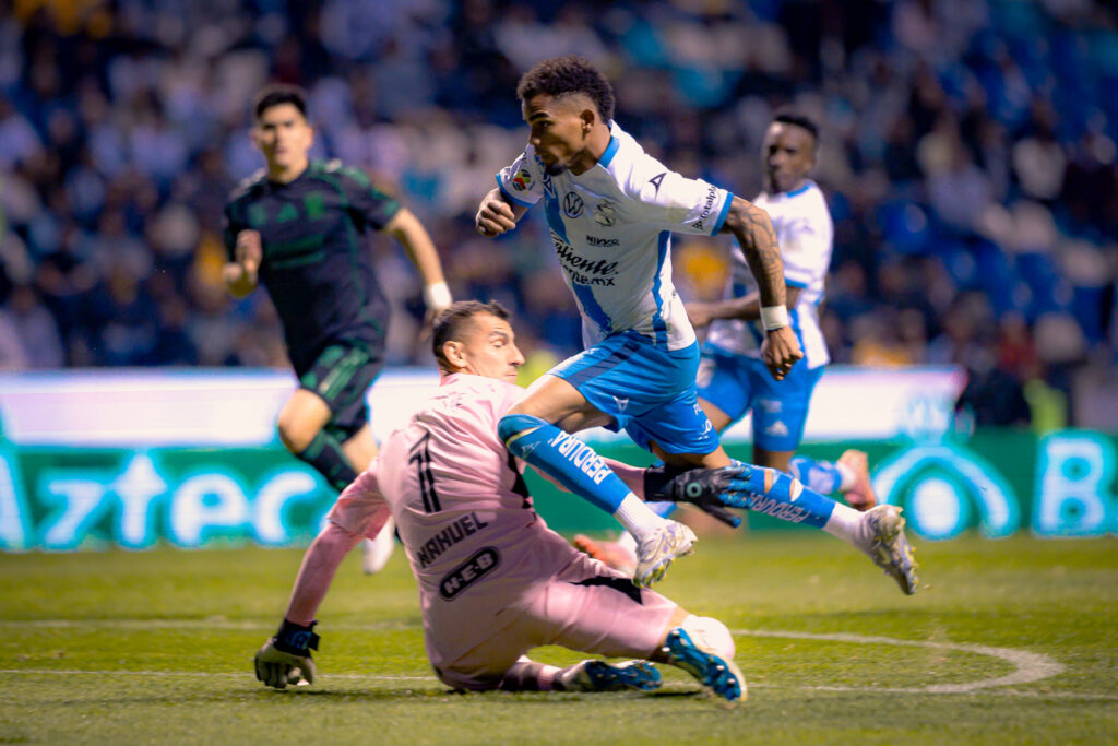 ¡Increíble! Club Puebla logra vencer a Tigres de la UANL 3 goles a 1 en el estadio Cuauhtémoc