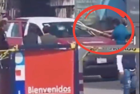 Conductores de taxis pirata se enfrentan a inspectores de Movilidad y policías en Lomas de San Miguel